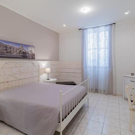 Syracuseapartments Il Piave Di Siracusa Appartamento Per 6 Persone Vicino Ad Ortigia A 200M Dal Mare Exterior foto