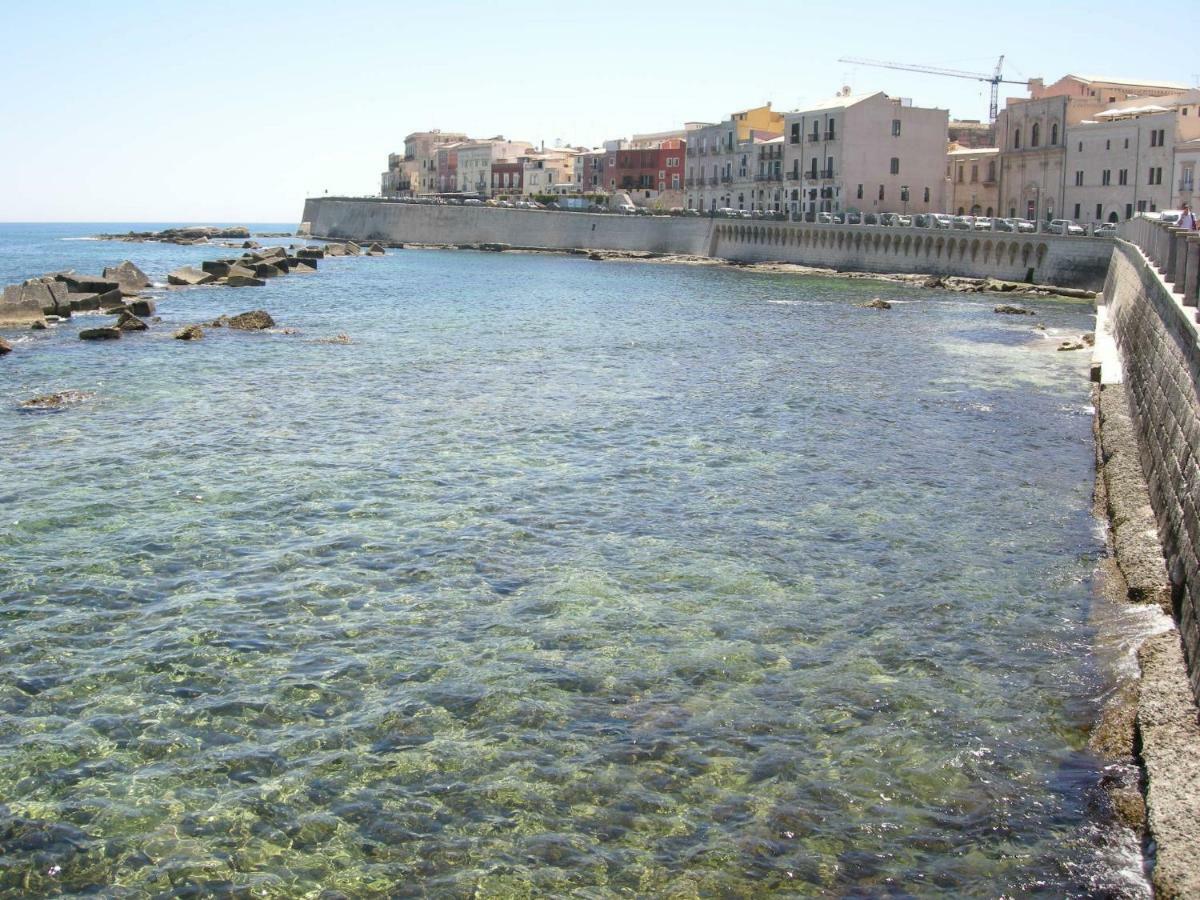 Syracuseapartments Il Piave Di Siracusa Appartamento Per 6 Persone Vicino Ad Ortigia A 200M Dal Mare Exterior foto